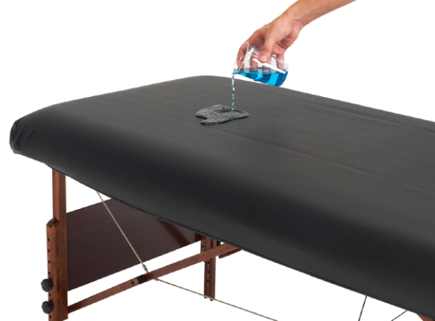 Long-lasting vinyl cover for spa and salon tables