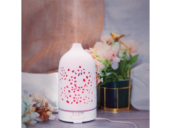 Ultrasonic ceramic aroma diffuser for commercial spaces.