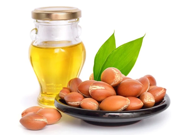 Natural and pure base oils for GCC businesses, including UAE